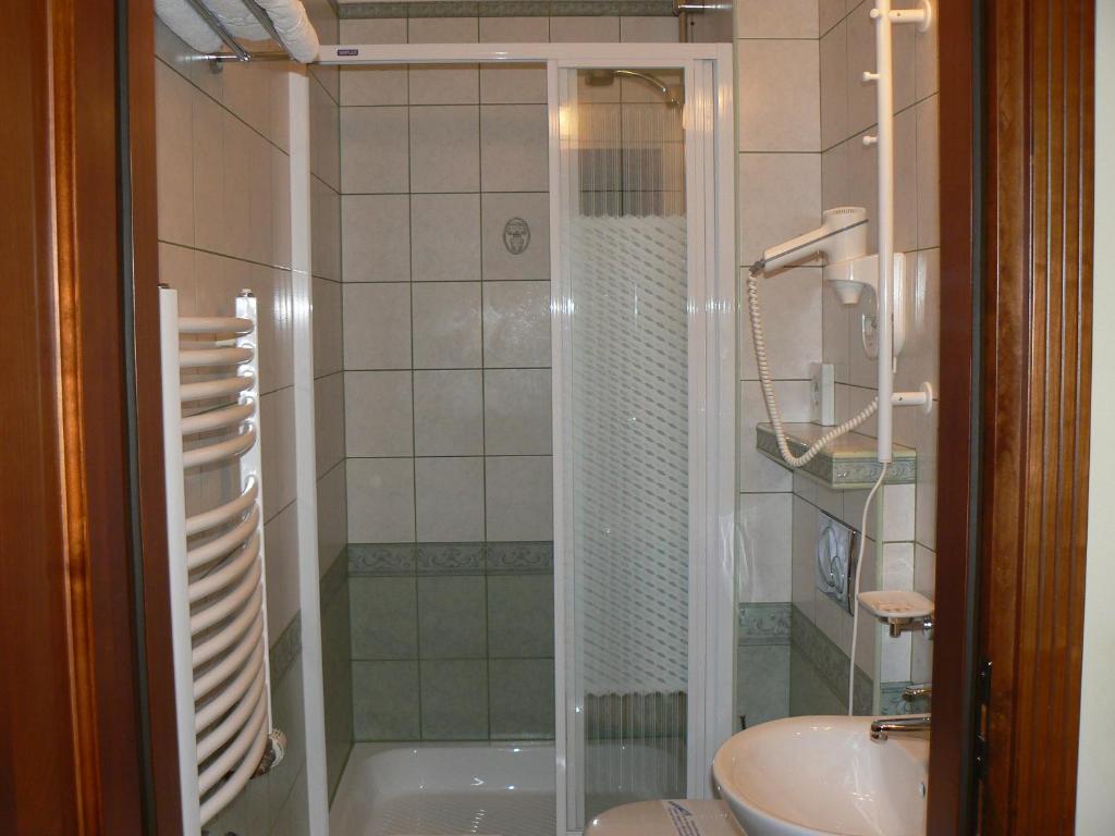 Hotel Stefania Krynica Zdroj Quarto foto