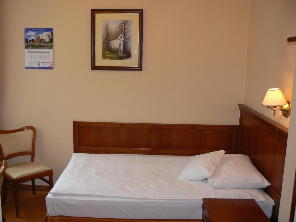 Hotel Stefania Krynica Zdroj Quarto foto